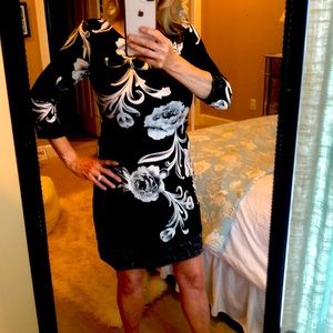 Dress black and white White House Black Market